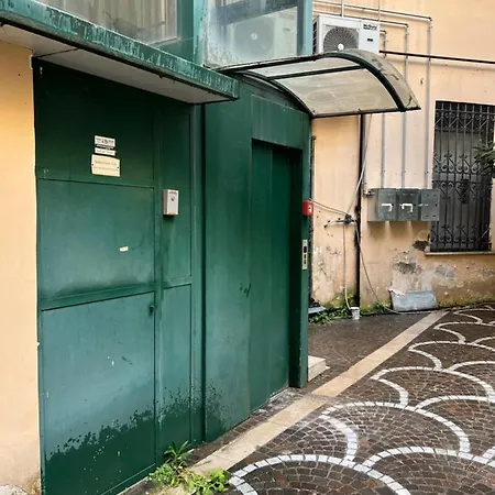 Appartamento Wanda House Napoli Esterno foto