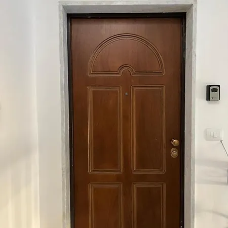 Appartamento Wanda House Napoli Esterno foto